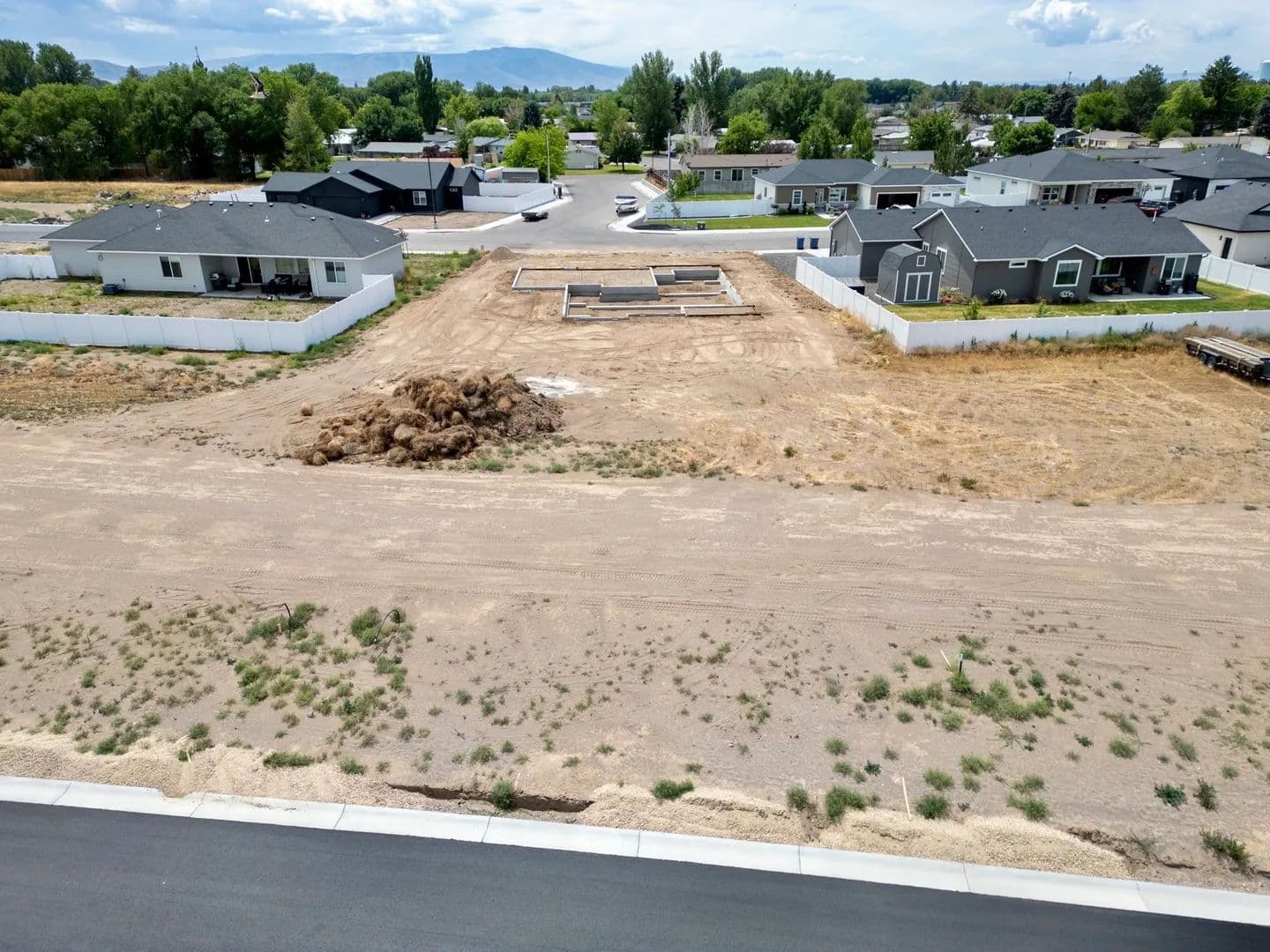Land -Single Family Acreage in Rupert - Rupert, Idaho, 83350
