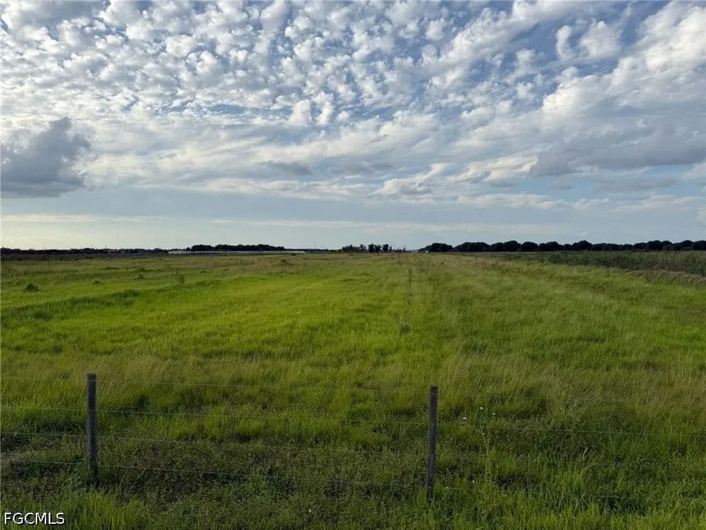 Property from 5360 3rd Road - KW - Labelle, Florida, 33935