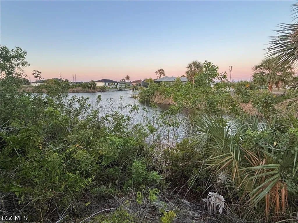Property from 3729 NW 38th Avenue - KW - Cape Coral, Florida, 33993