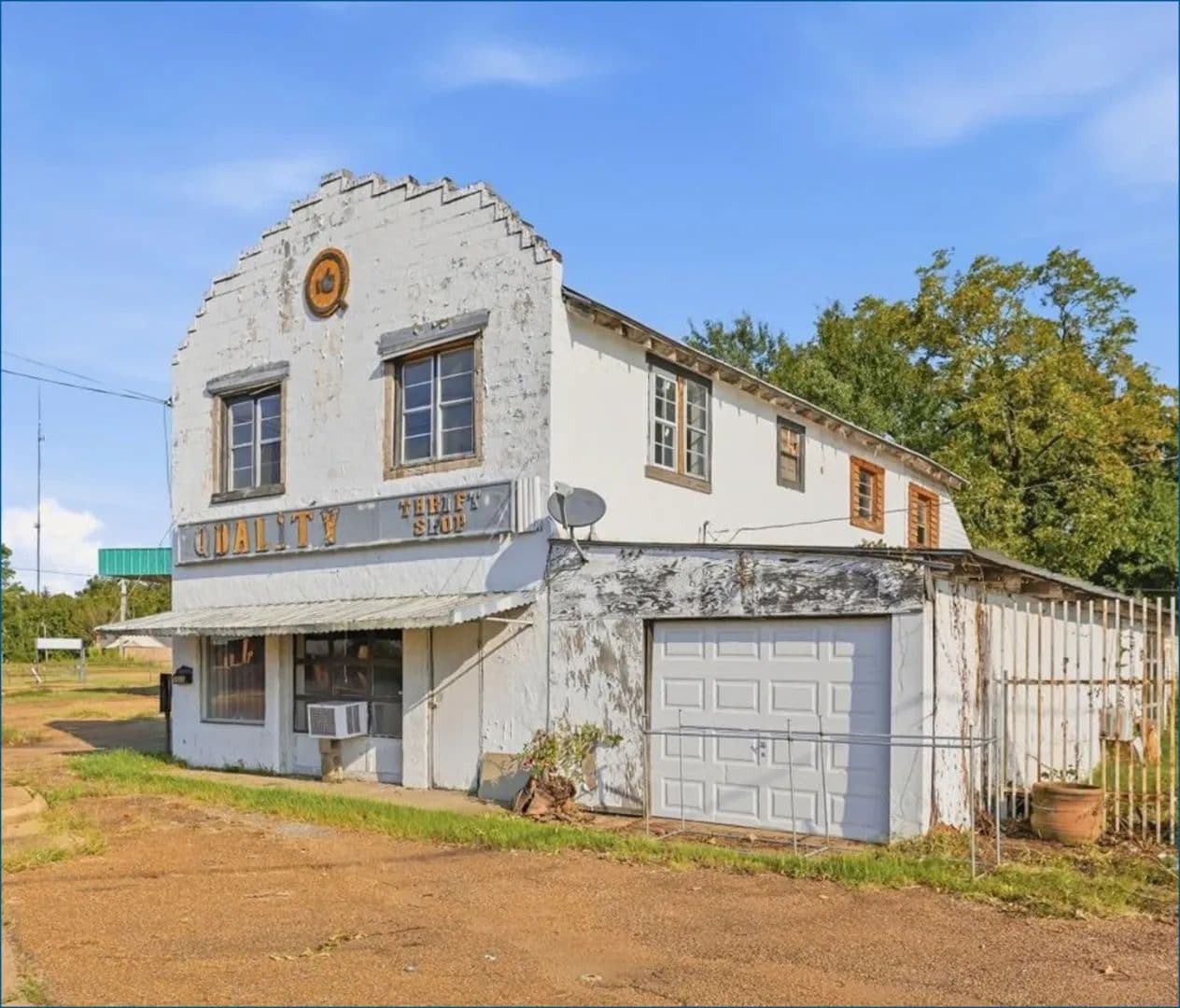 Mixed-Use Property in Madison County at 1011 E Peace Street in Canton, MS - Canton, Mississippi, 39046