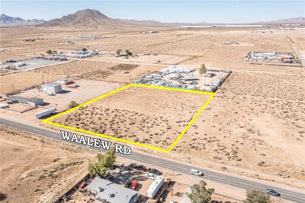 Vacant Land in Apple Valley - Apple Valley, California, 92307
