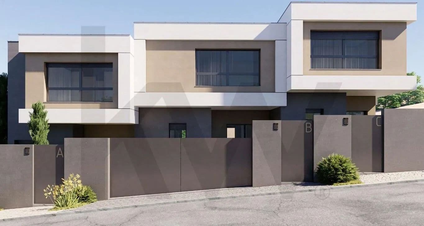 1091.9 Acres of Land for Sale in São Domingos de Rana, Cascais - land for sale