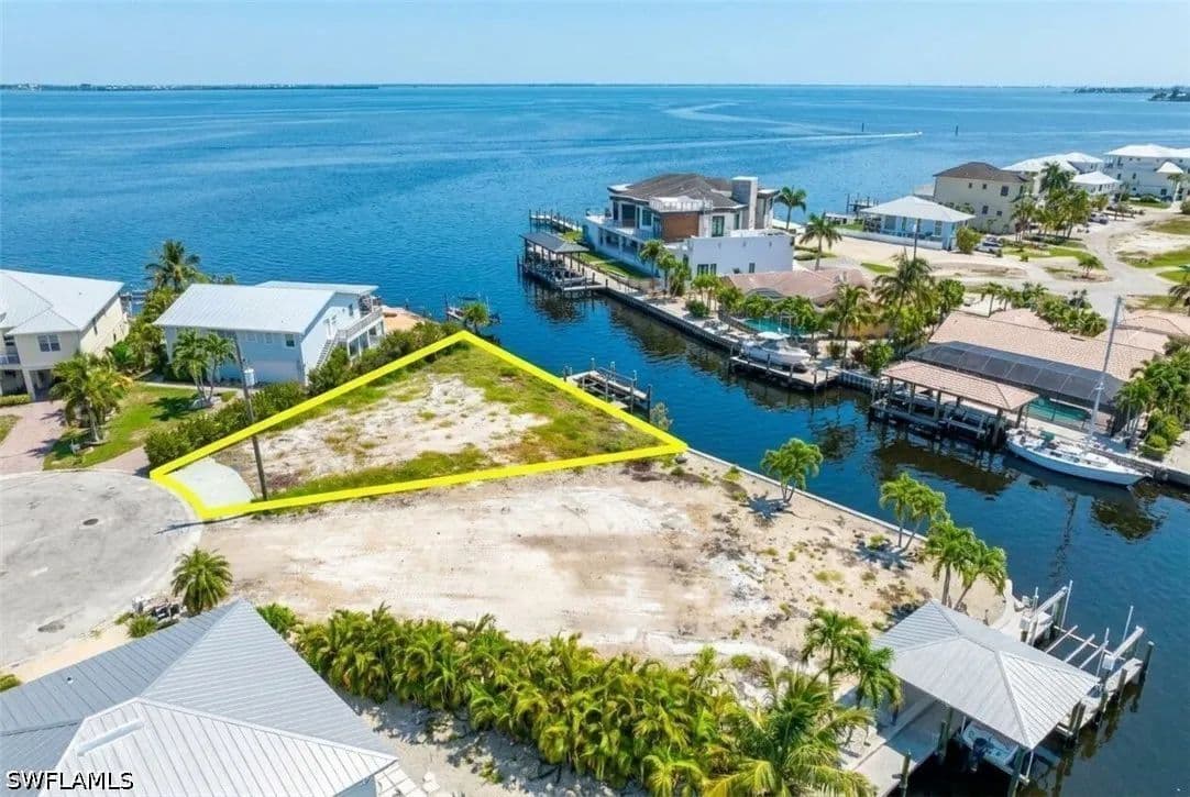 0.16 Acres of Land for Sale in Fort Myers Beach, FL - Fort Myers Beach, Florida, 33931
