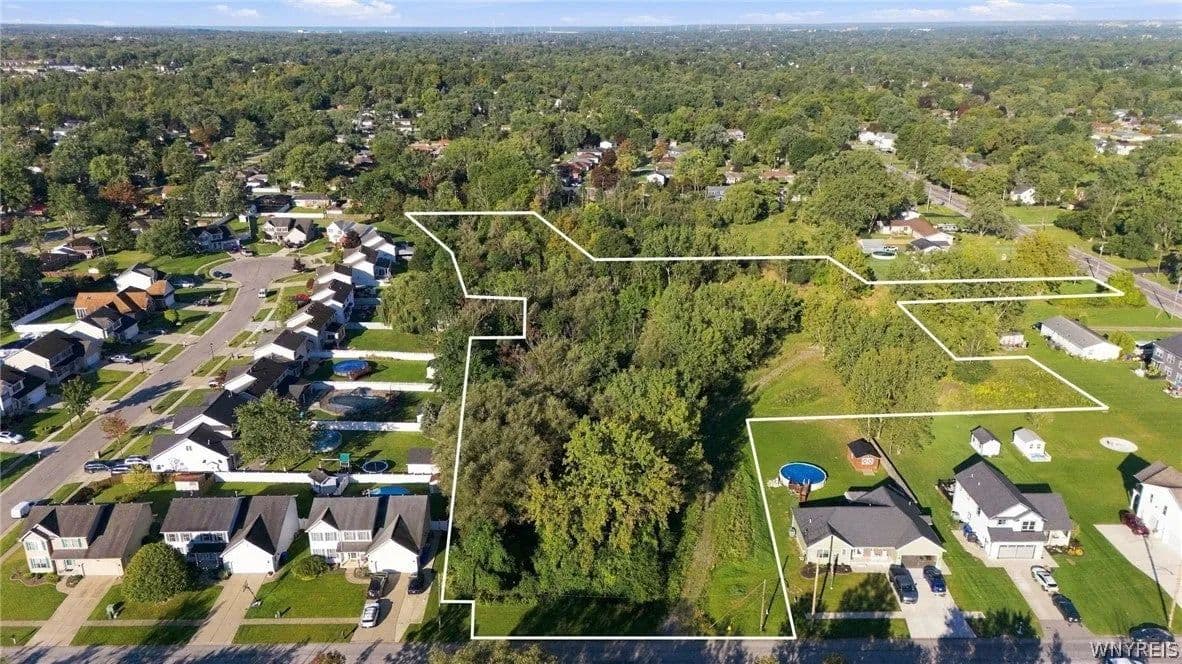 Lots & Land-Other in Buffalo - Buffalo, New York, 14224