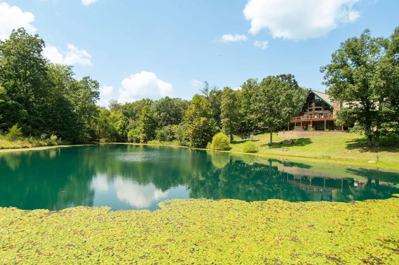 Private Retreat Located in Bollinger County Missouri - Marble Hill, Missouri, 63764