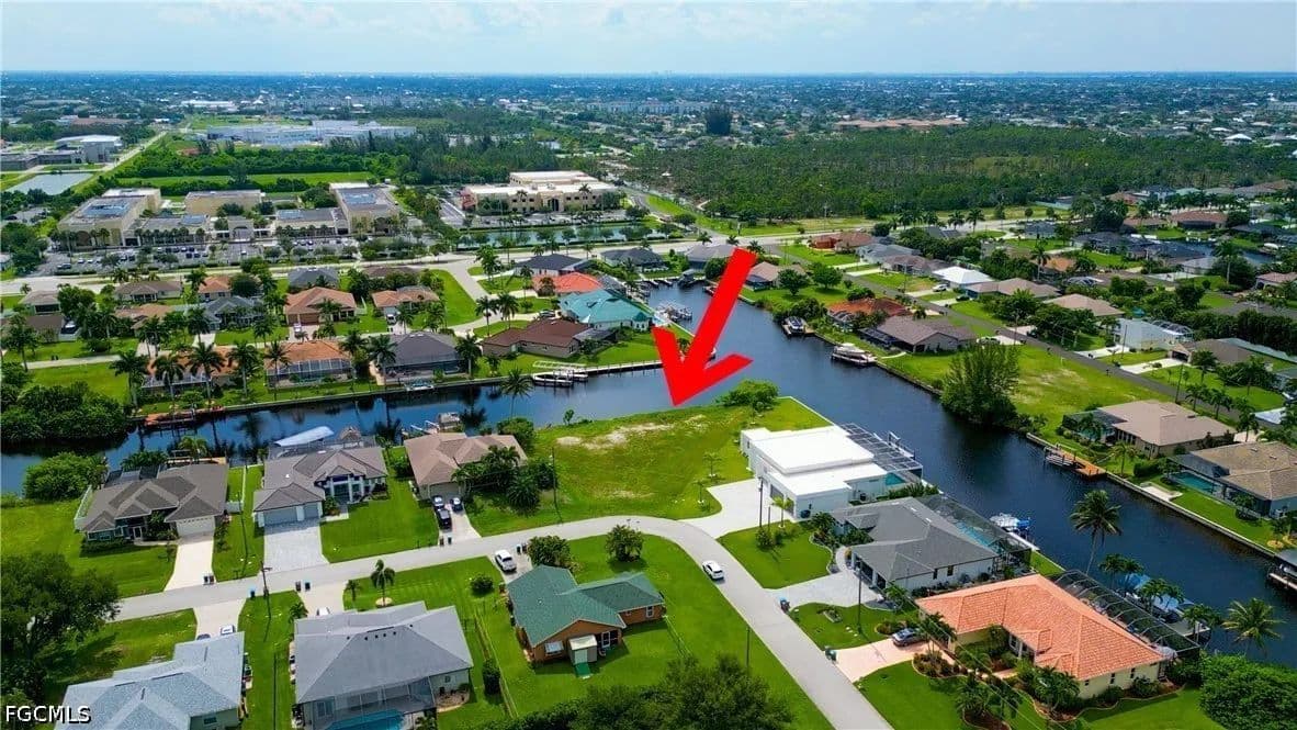Vacant Land in Cape Coral - Cape Coral, Florida, 33914