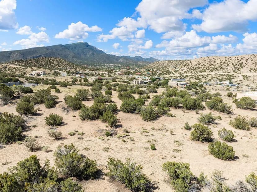 Land -Industrial in Placitas