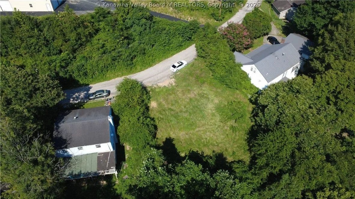 Lots & Land-Other in Madison - Madison, West Virginia, 25130