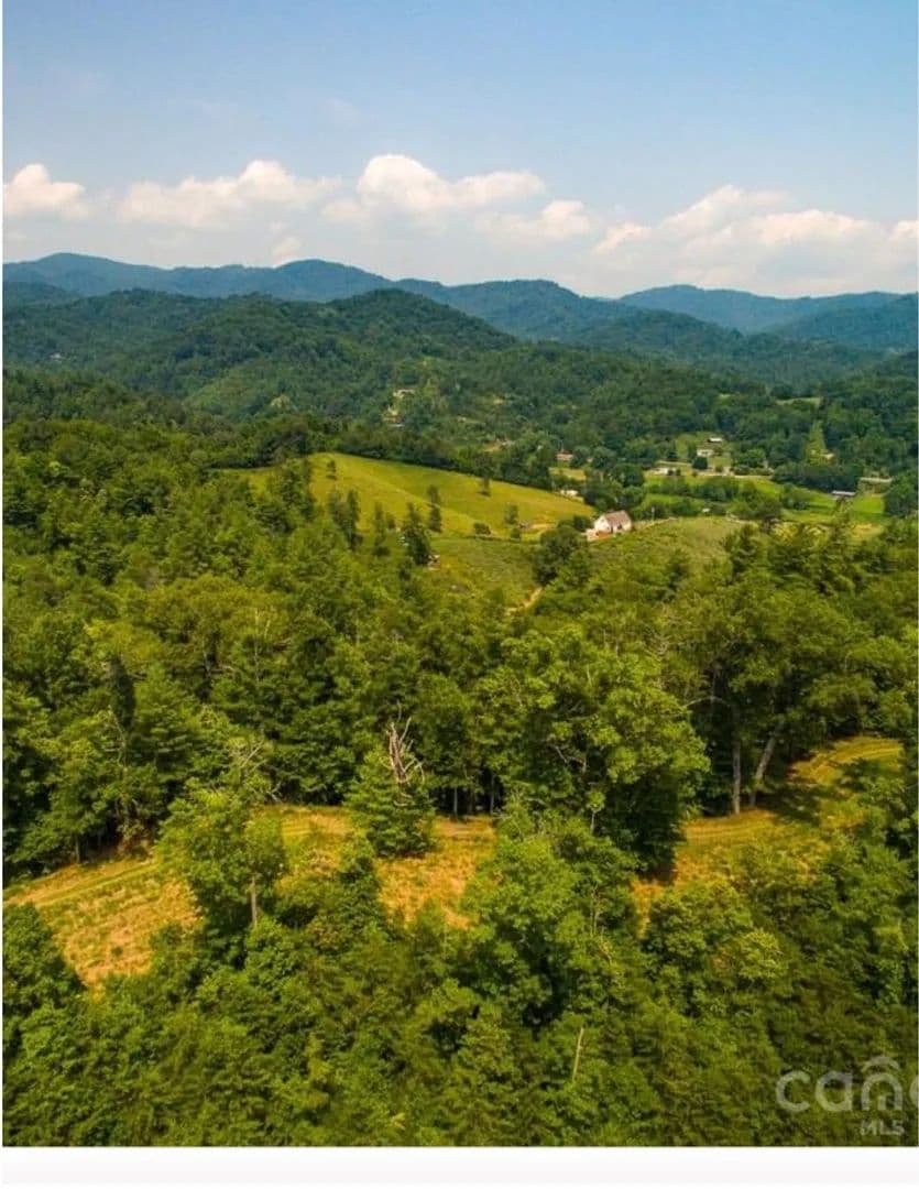 Land -Single Family Acreage in Marshall - Marshall, North Carolina, 28753