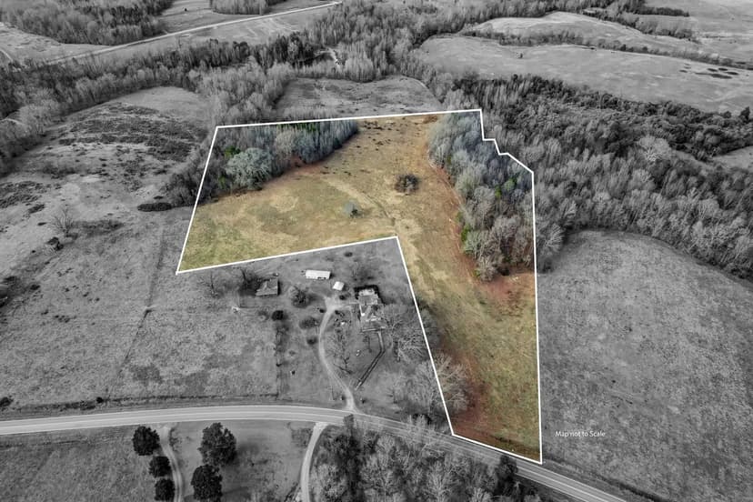 Vacant Land (10+ Acres) in Pelham