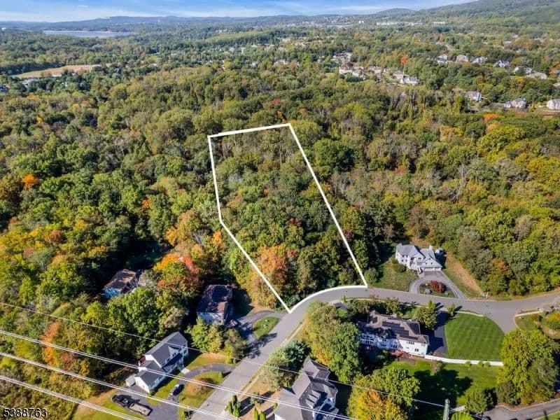 Vacant Land in Montville Twp.