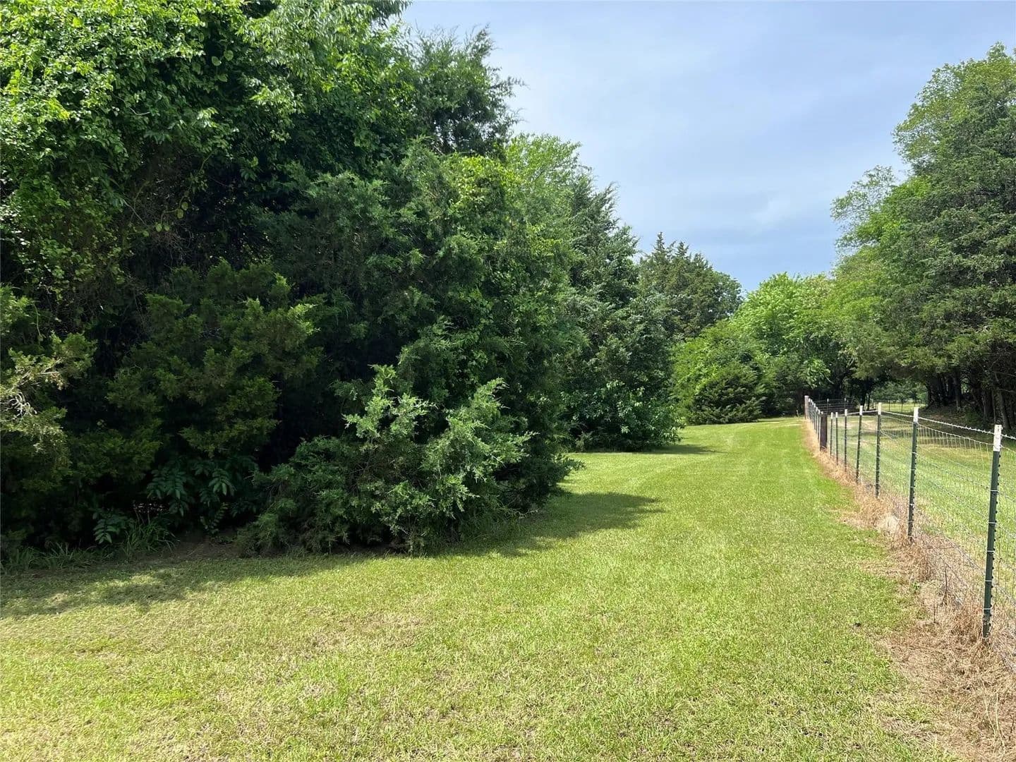 2 Acres of Land for Sale in Wills Point, TX - Wills Point, Texas, 75169