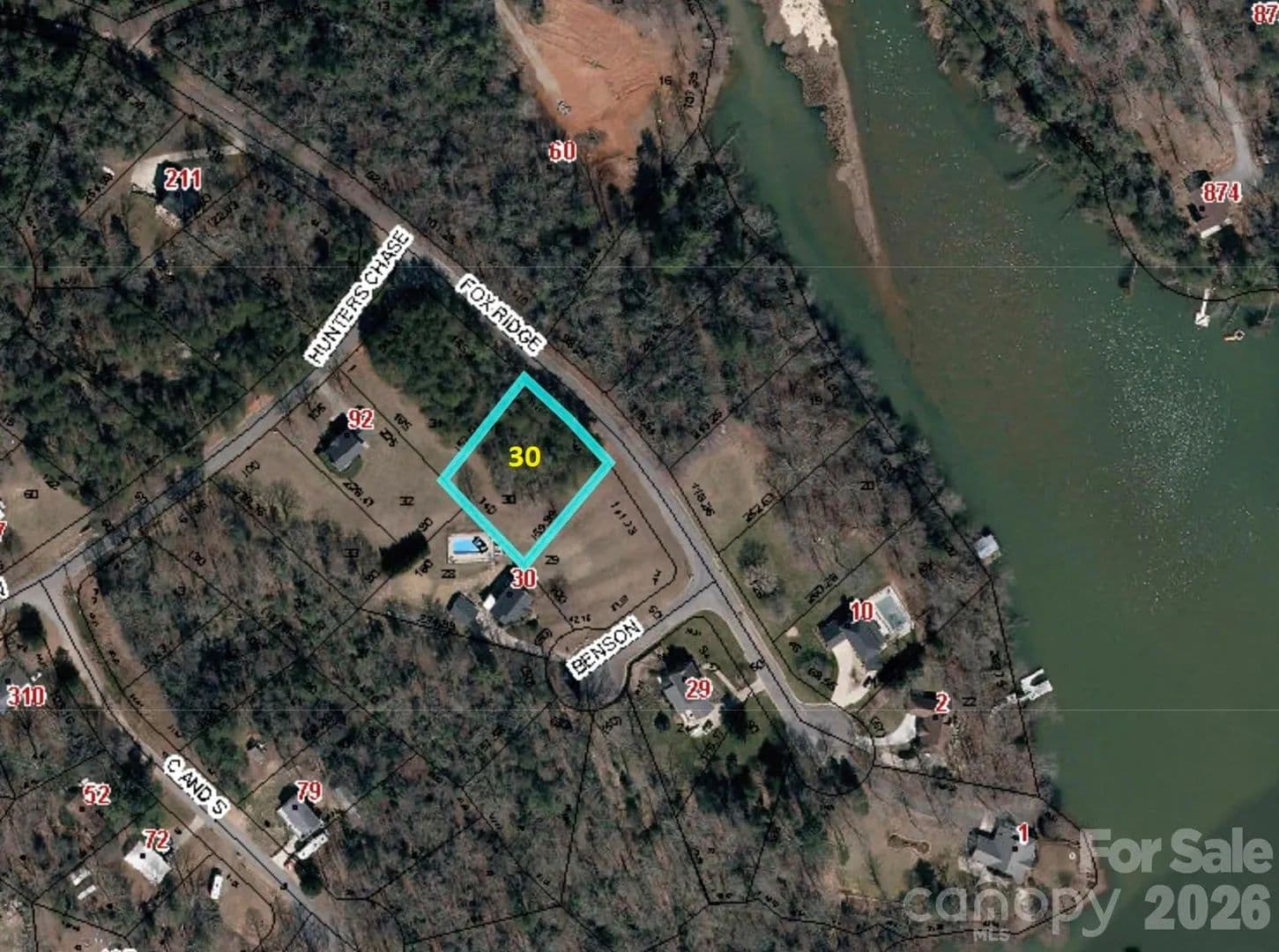Lots & Land-Other in Hickory - Hickory, North Carolina, 28601