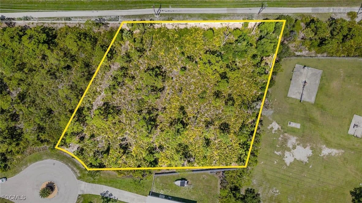 Vacant Land in St James City - land for sale