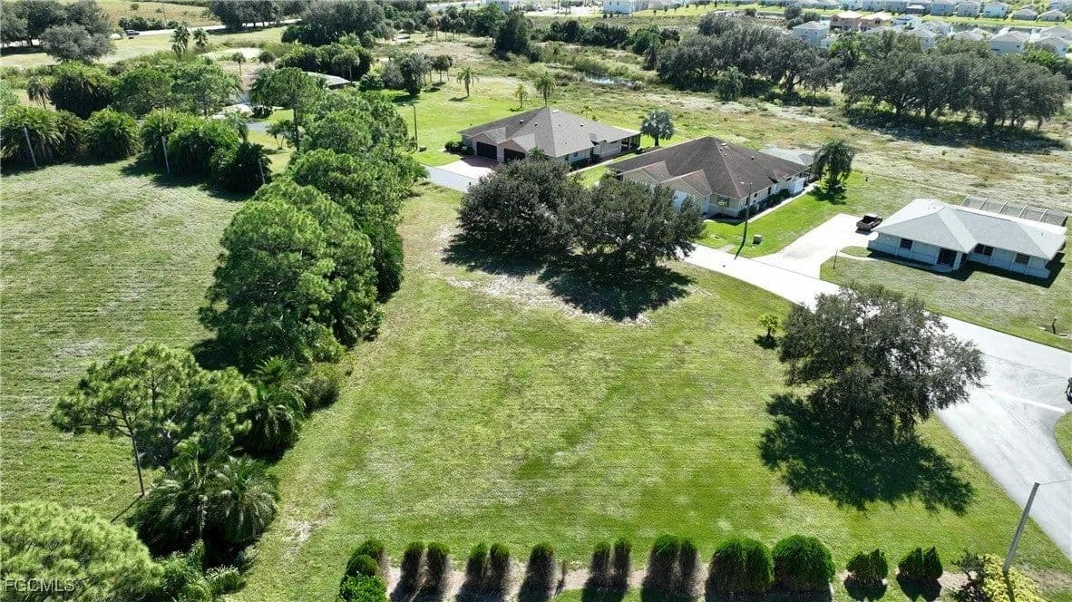 Lots & Land-Other in Lehigh Acres - Lehigh Acres, Florida, 33936