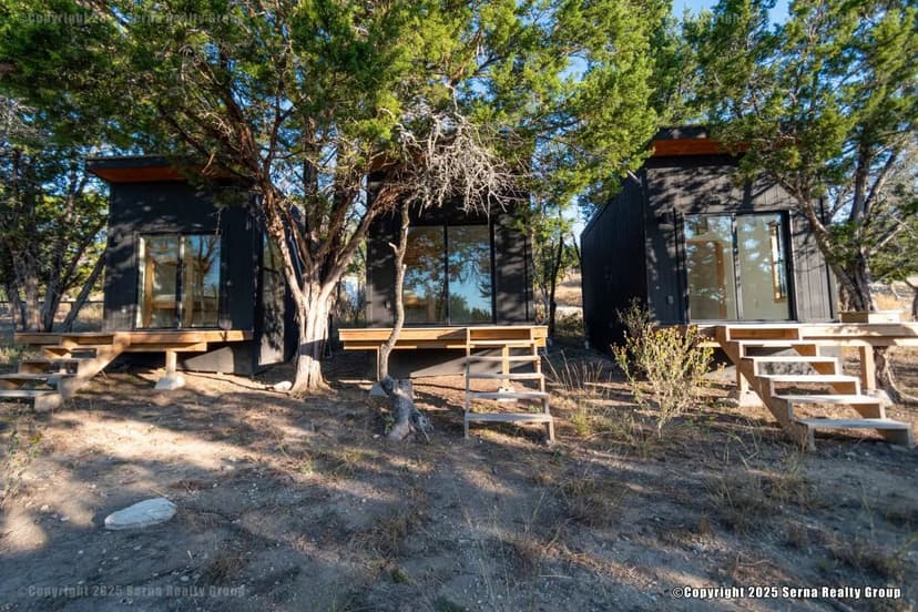 10 Acres Improved Comfort/Boerne Income Producing