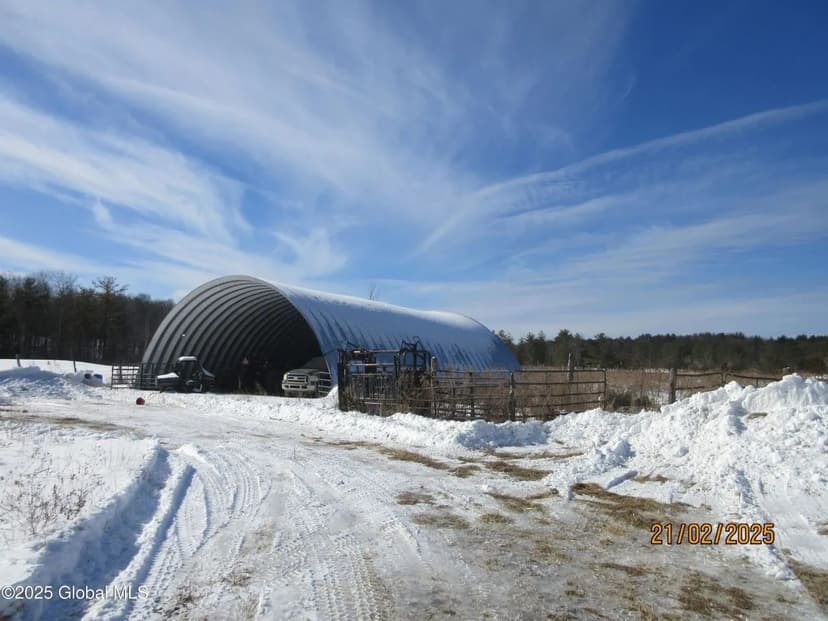 Land -Single Family Acreage in Fort Ann