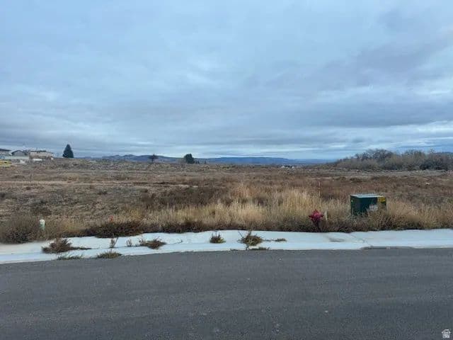 Land -Single Family Acreage in Vernal - Vernal, Utah, 84078
