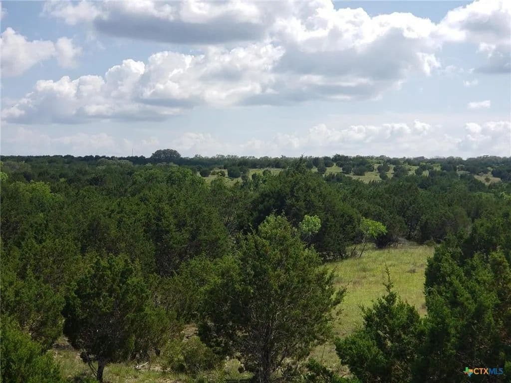 500 Acres of Land for Sale in Lampasas, TX - Lampasas, Texas, 76550