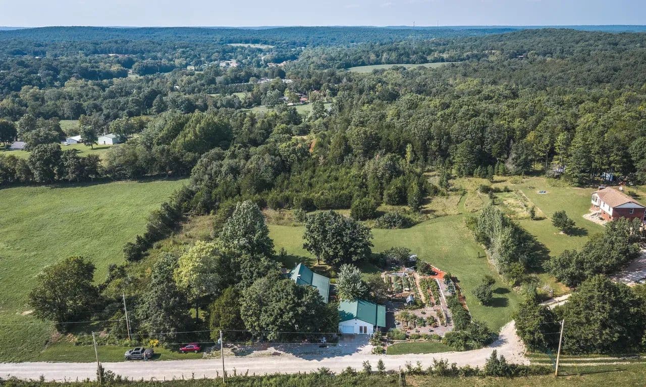 Cadet Cottage & Garden - Cadet, Missouri, 63630