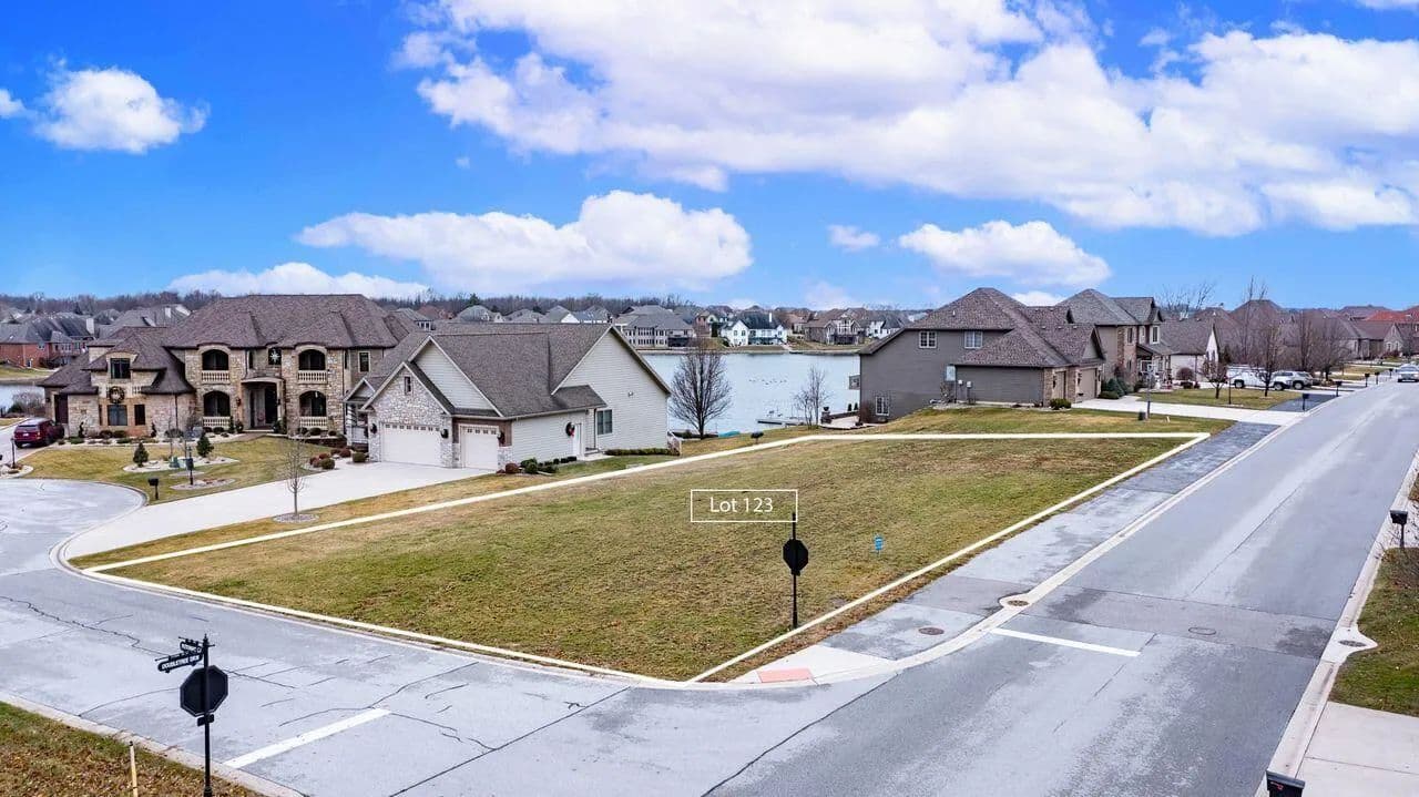 Vacant Land in Crown Point - Crown Point, Indiana, 46307