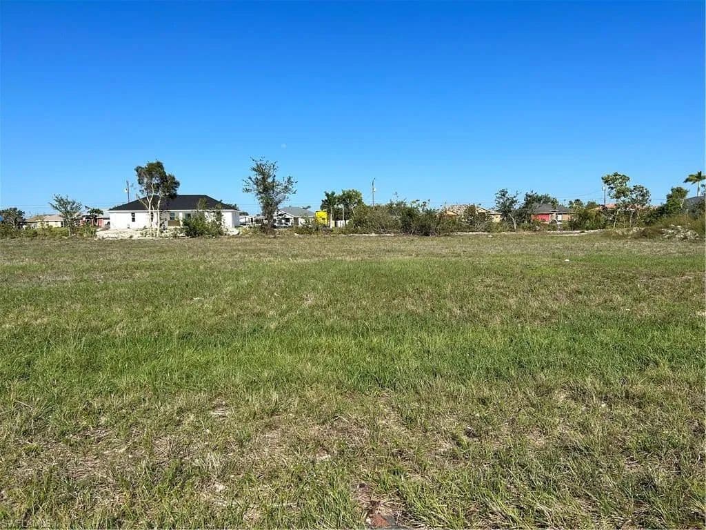 0.34 Acres of Land for Sale in Cape Coral, Florida - Cape Coral, Florida, 33909
