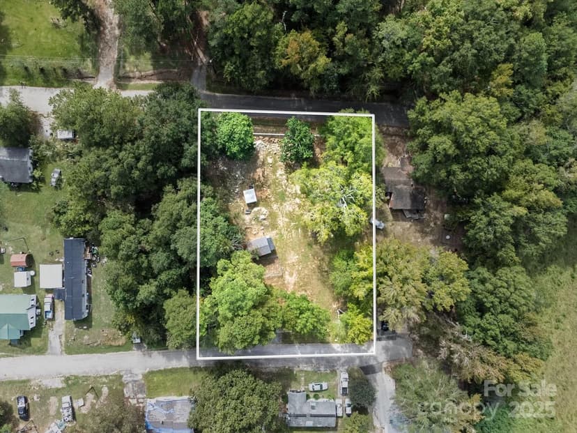 Property from 2218 Peachtree Avenue - KW