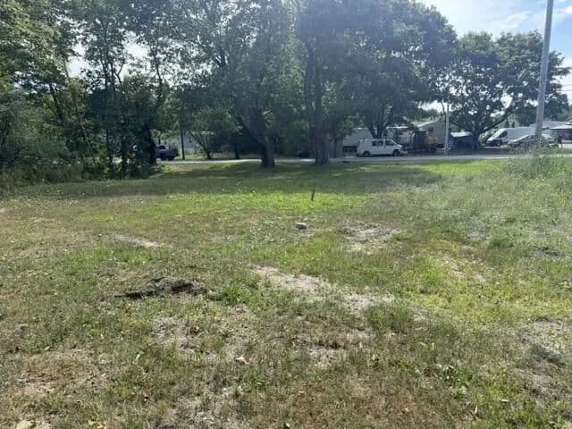 Land -Single Family Acreage in Rockland - Rockland, Maine, 04841