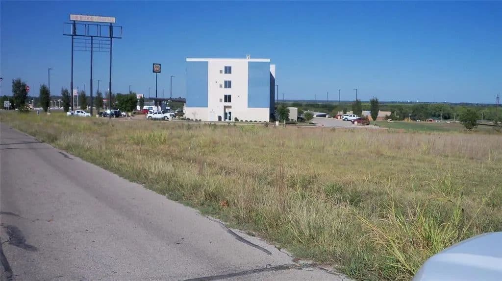 Lots & Land-Other in Purcell - Purcell, Oklahoma, 73080