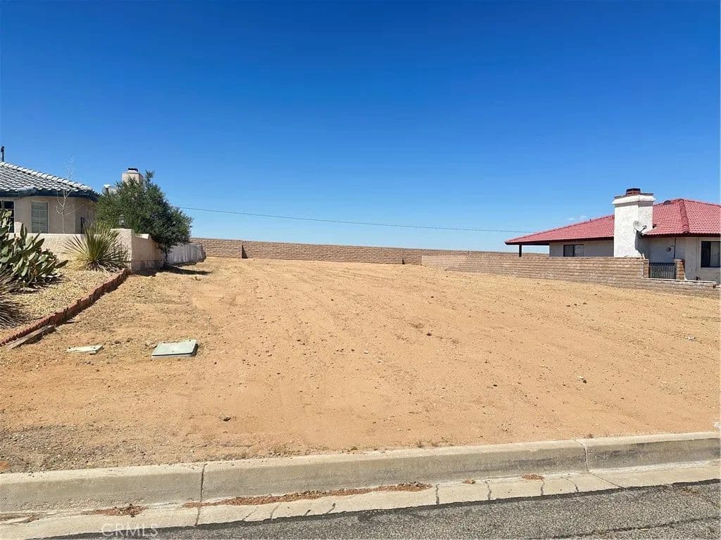Vacant Land in Helendale - Helendale, California, 92342