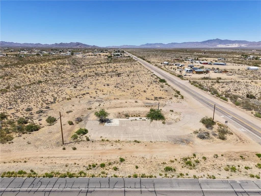 Property from 6505 Us Highway 68 - KW - Golden Valley, Arizona, 86413