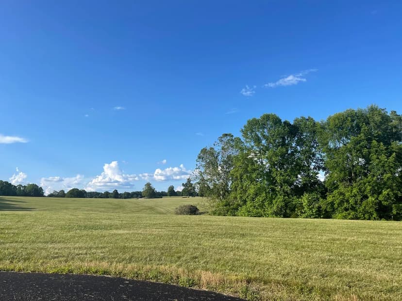 Land -Single Family Acreage in Russell Springs