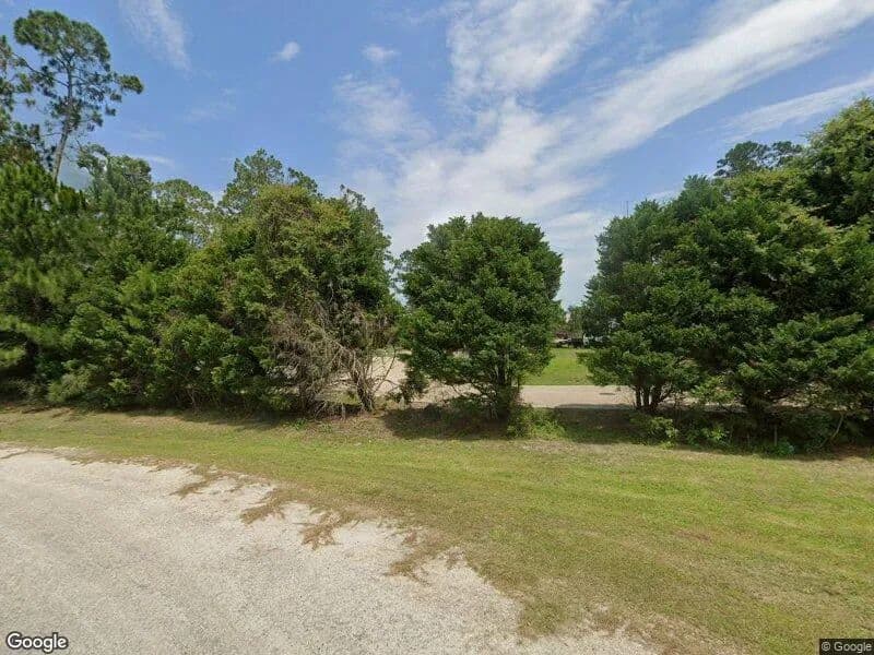 0.18 Acres of Land for Sale in Carrabelle, Florida - Carrabelle, Florida, 32322