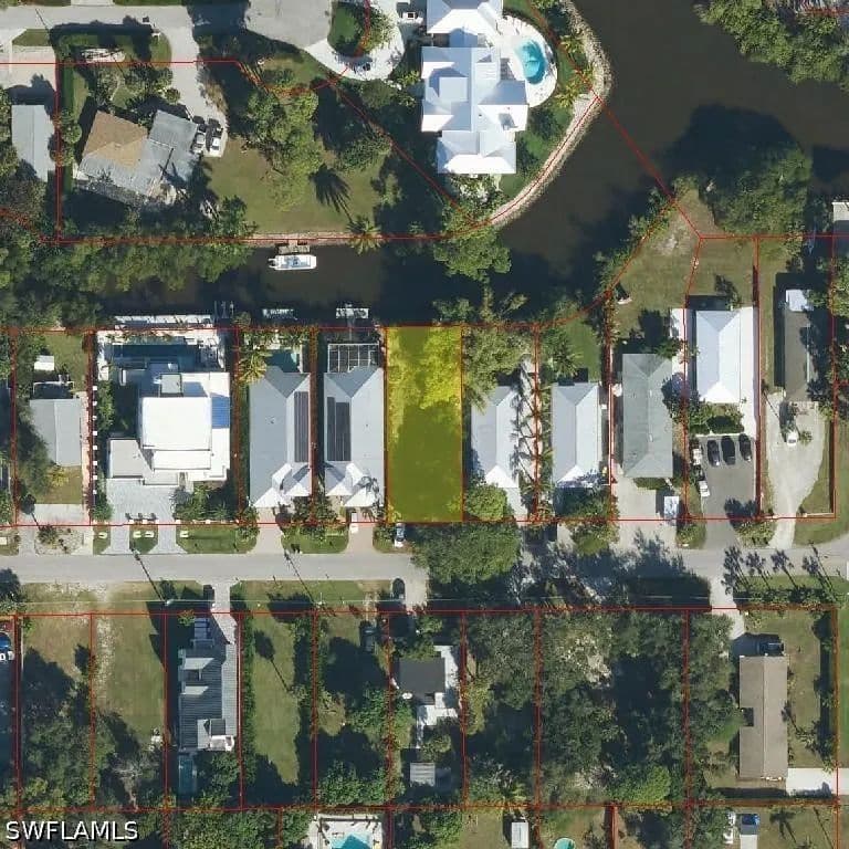 Property from 3037 Coco Avenue - KW - Naples, Florida, 34112