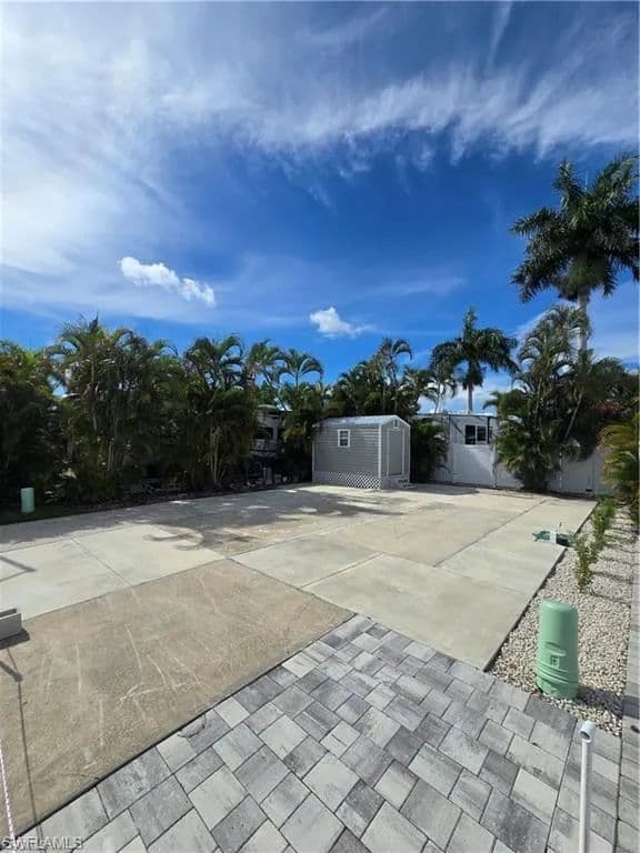 0.06 Acres of Land for Sale in FORT MYERS, FL - Fort Myers, Florida, 33908