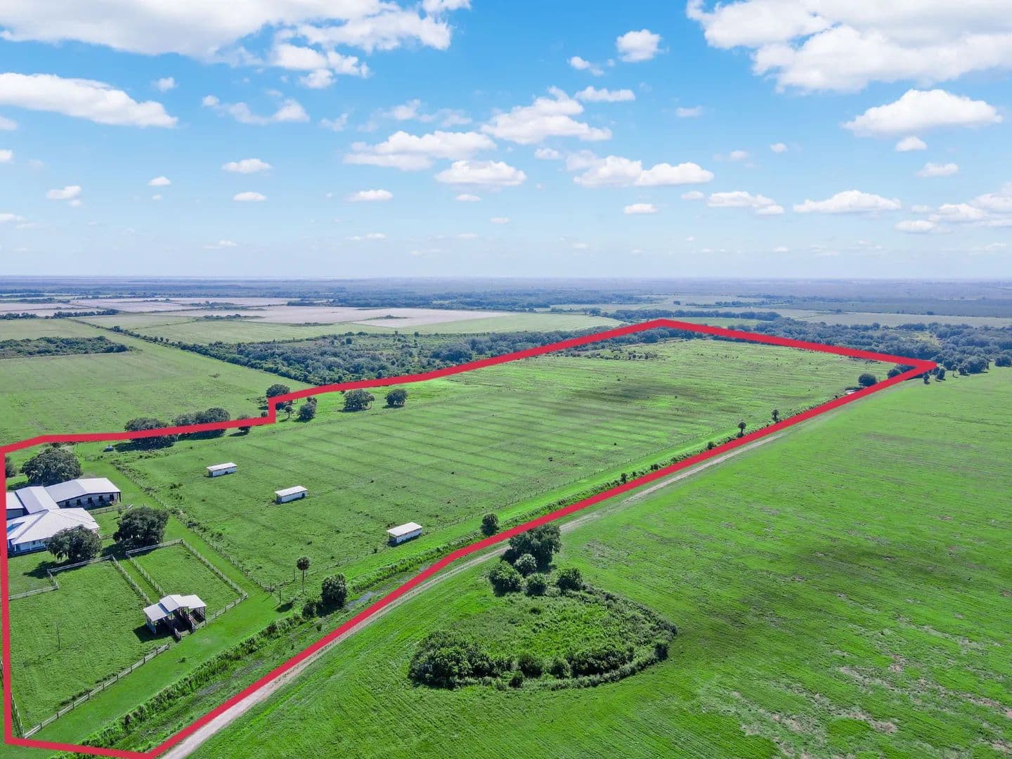 Hyatt Farms | 62.05± Acre Country Estate - Okeechobee, Florida, 34972