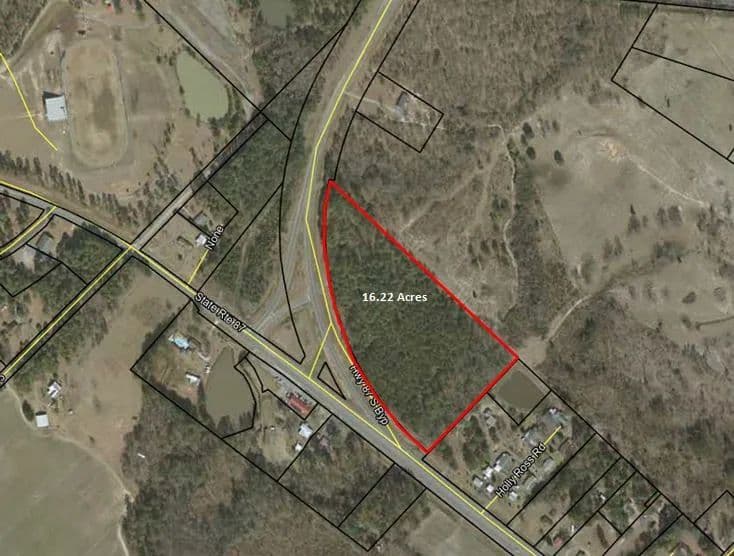 Vacant Land (10+ Acres) in Cochran - Cochran, Georgia, 31014