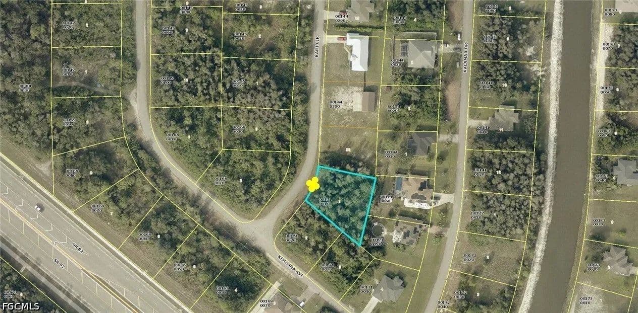 Lots & Land-Other in Lehigh Acres - Lehigh Acres, Florida, 33974