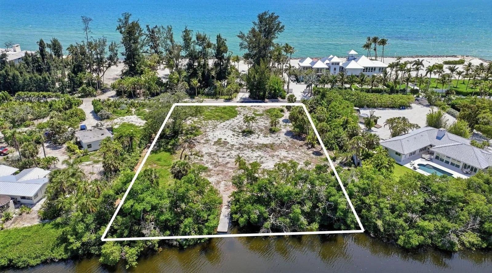 Property from 7723 SANDERLING ROAD - KW - Sarasota, Florida, 34242