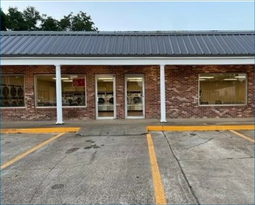 Commercial Property in Sunflower County at 315 Second Street in Indianola, MS