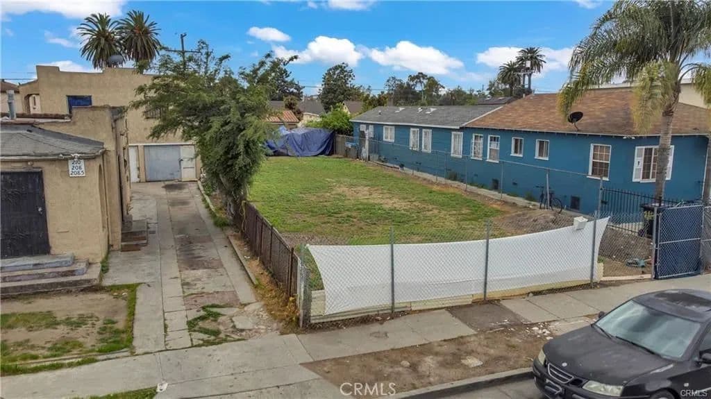 0.12 Acres of Land for Sale in Los Angeles, California - Los Angeles, California, 90003