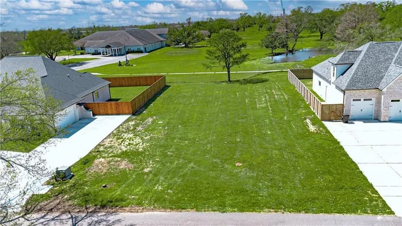 Property from 98 COLONIAL CLUB Drive - KW