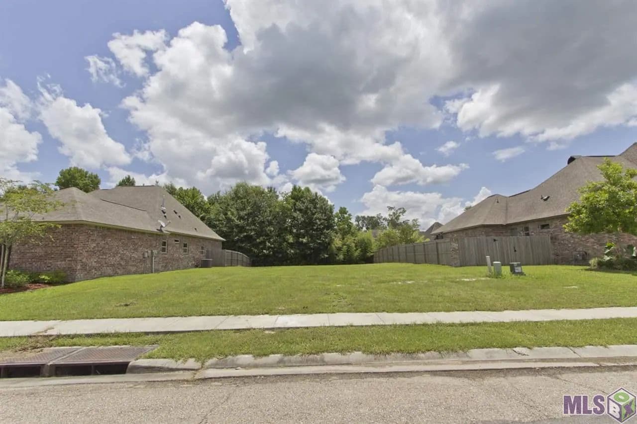 0.16 Acres of Land for Sale in Baton Rouge, Louisiana - Baton Rouge, Louisiana, 70816