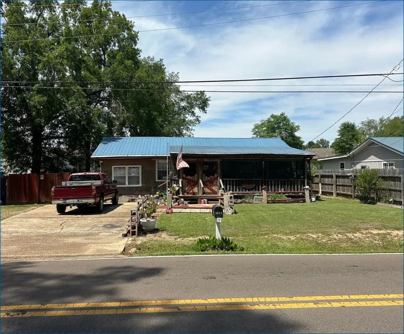 Home in Rankin County at 3922 Old Brandon Road in Pearl, MS