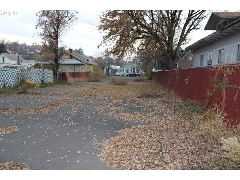 Vacant Land in Pendleton