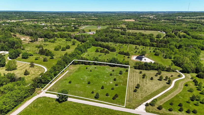 Property from 000 E Farm Rd 52 - KW