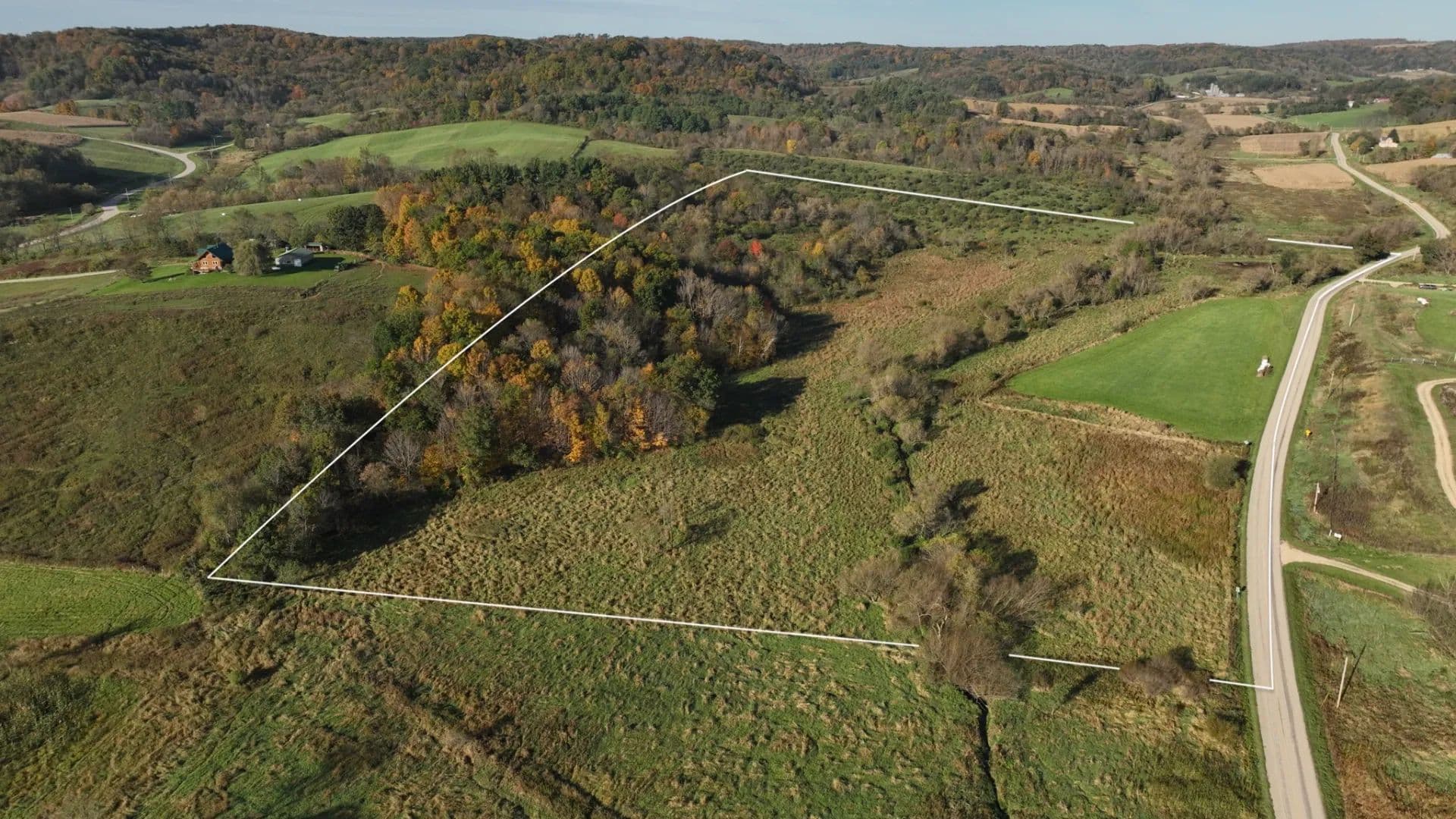 28+/- Acres of Wisconsin Countryside | Fenced Cattle Pasture, Hardwood Ridges, Stream & Dream Homesite - Richland Center, Wisconsin, 53581