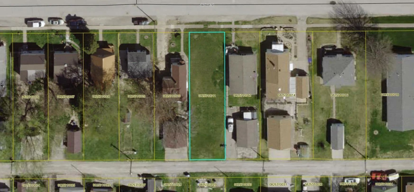 0.13 Acres of Land for Sale in Muscatine, Iowa - Muscatine, Iowa, 52761
