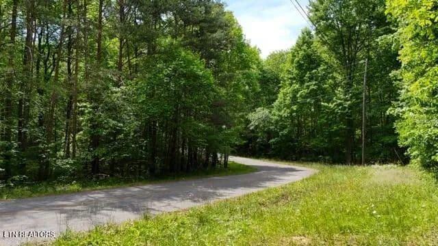 20 Acres of Land for Sale in Soddy Daisy, Tennessee - Soddy Daisy, Tennessee, 37379