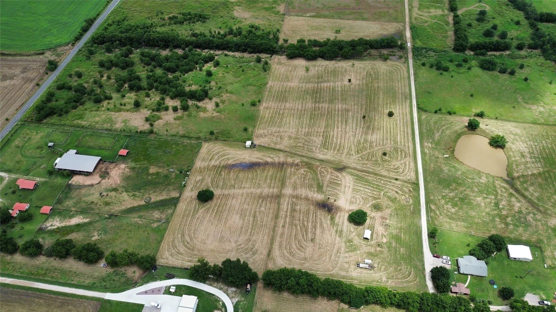 9.57 Acres of Land for Sale in Valley View, TX - Valley View, Texas, 76272